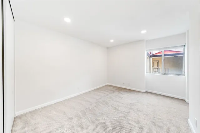 $620,000 | 5674 Windsor Way, Unit 201, Culver City, CA 90230