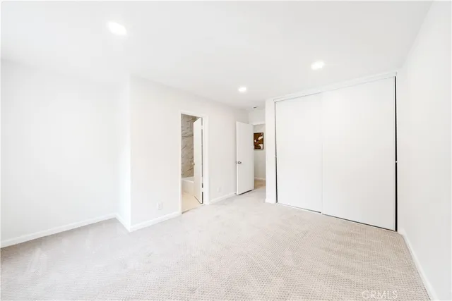 $620,000 | 5674 Windsor Way, Unit 201, Culver City, CA 90230