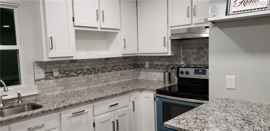 4905 Hampton Meadows Road Monroe, NC 28110 - Photo 5 of 13 Gallery Image 5