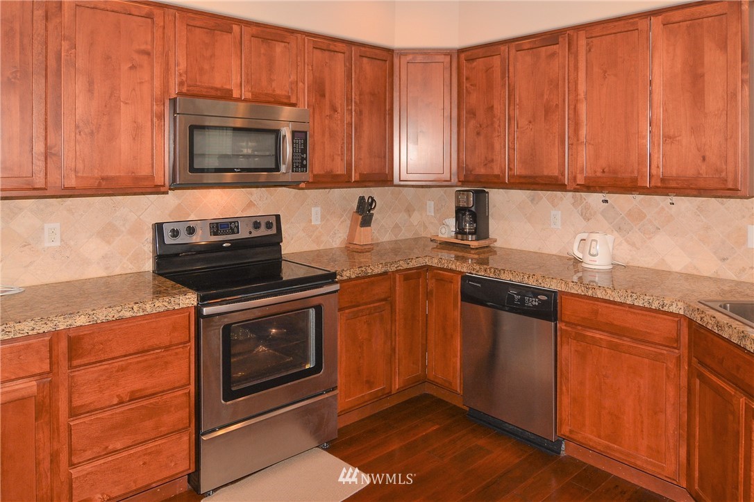 4757 Rochelle Street Southeast Lacey, WA 98503 - Photo 14 of 30 Gallery Image 14