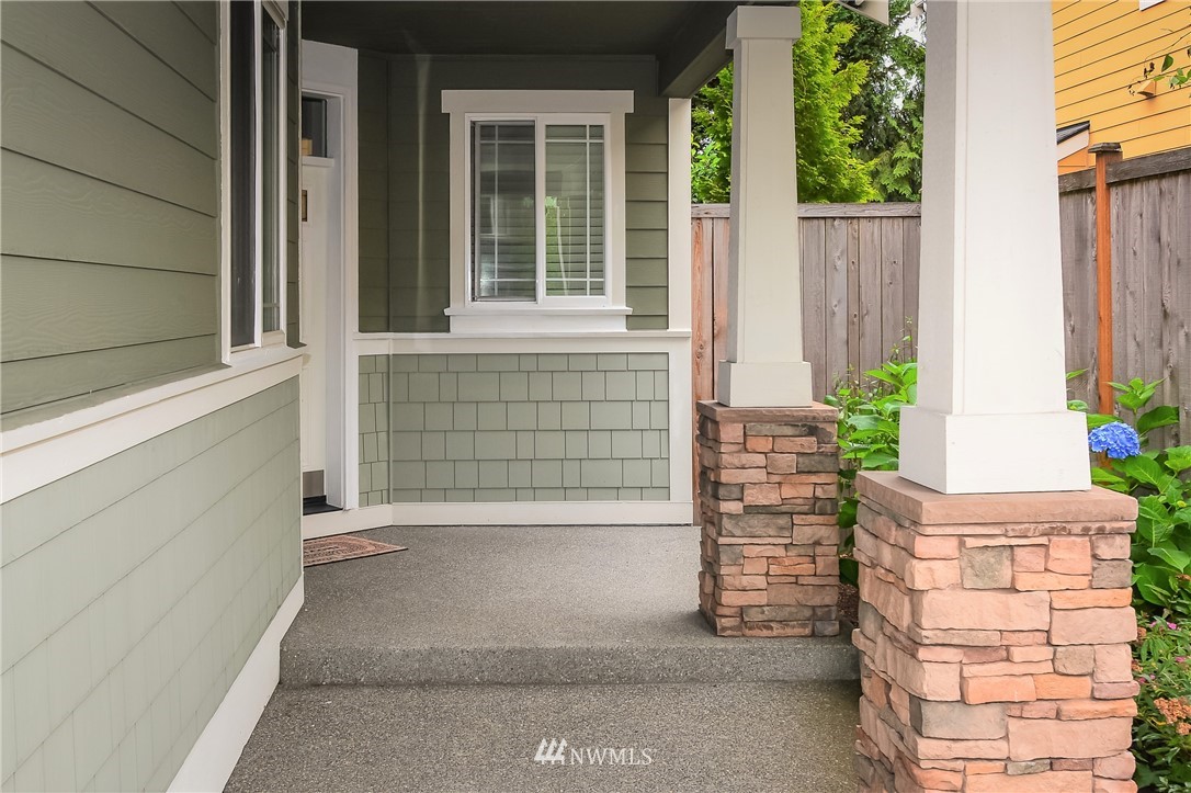 4757 Rochelle Street Southeast Lacey, WA 98503 - Photo 3 of 30 Gallery Image 3