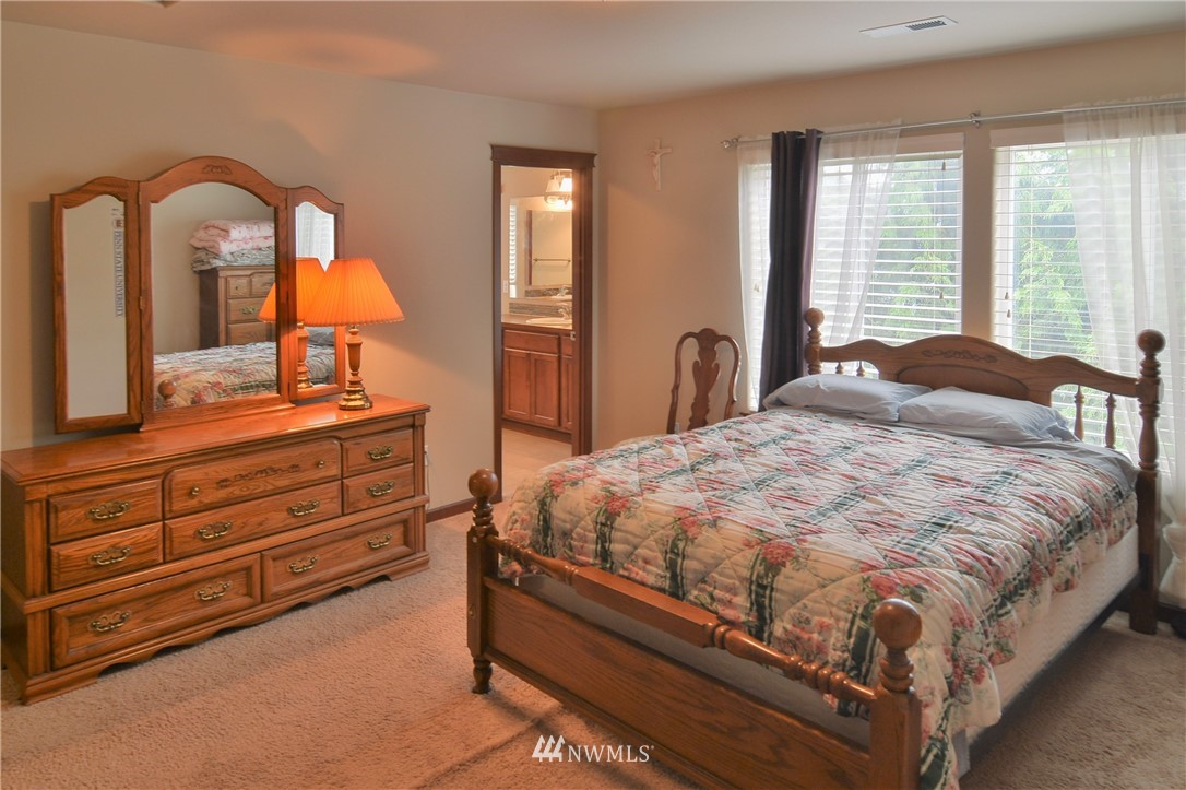 4757 Rochelle Street Southeast Lacey, WA 98503 - Photo 21 of 30 Gallery Image 21