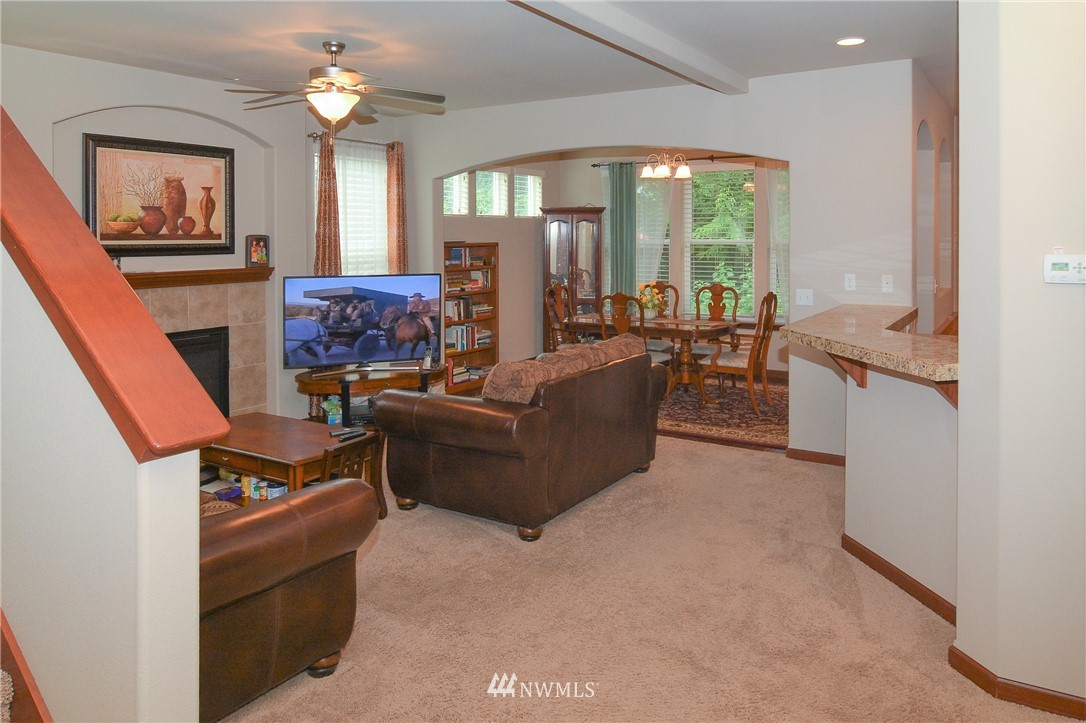 4757 Rochelle Street Southeast Lacey, WA 98503 - Photo 8 of 30 Gallery Image 8