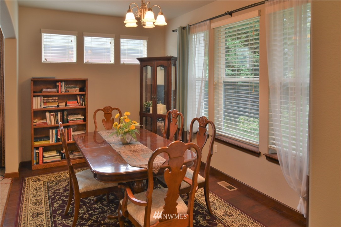 4757 Rochelle Street Southeast Lacey, WA 98503 - Photo 10 of 30 Gallery Image 10