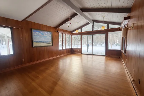 $3,695 | 520 Murray Hill Road, Vestal, NY 13850