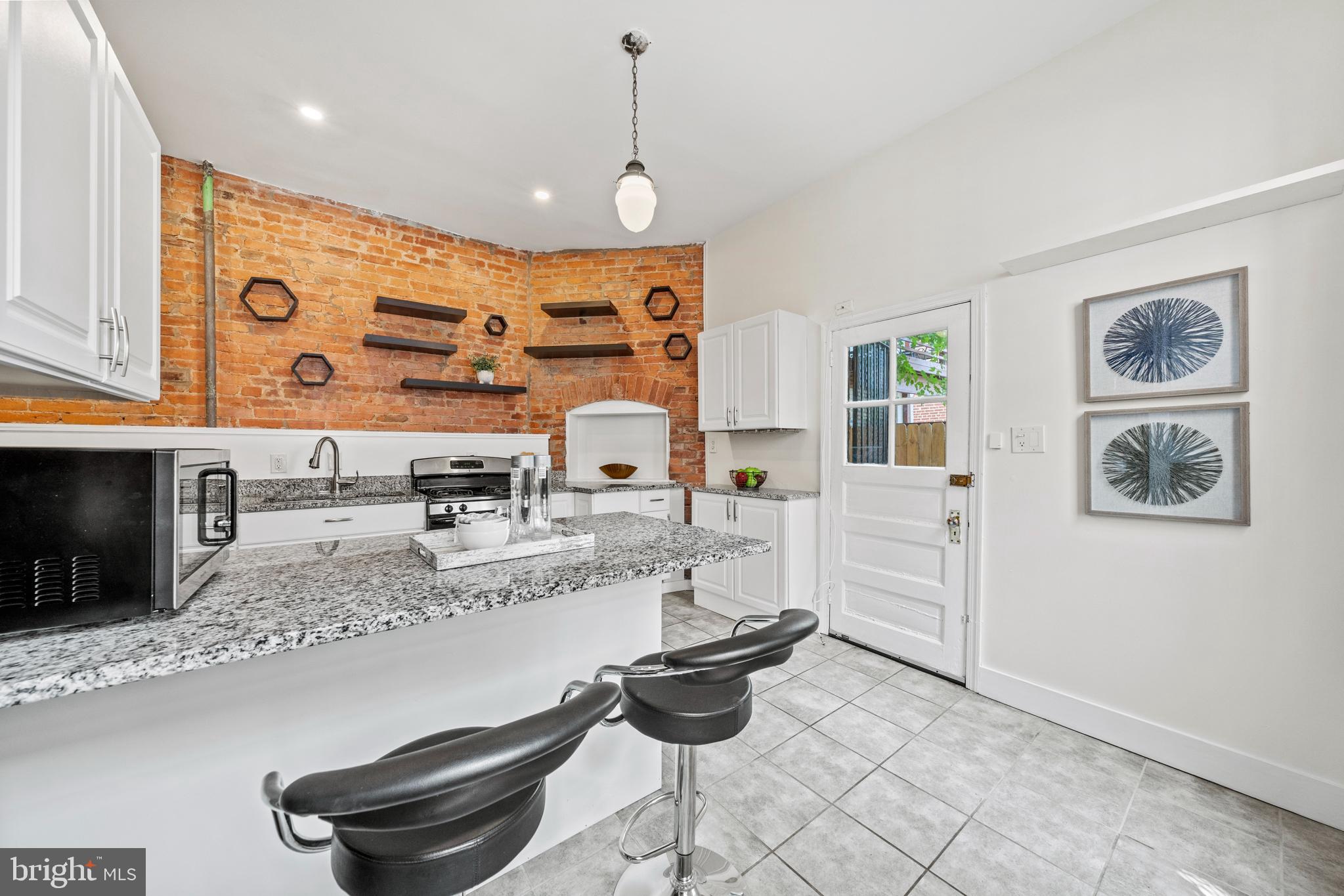 1306 Euclid Street Northwest, Unit 2 Washington, DC 20009 - Photo 13 of 32