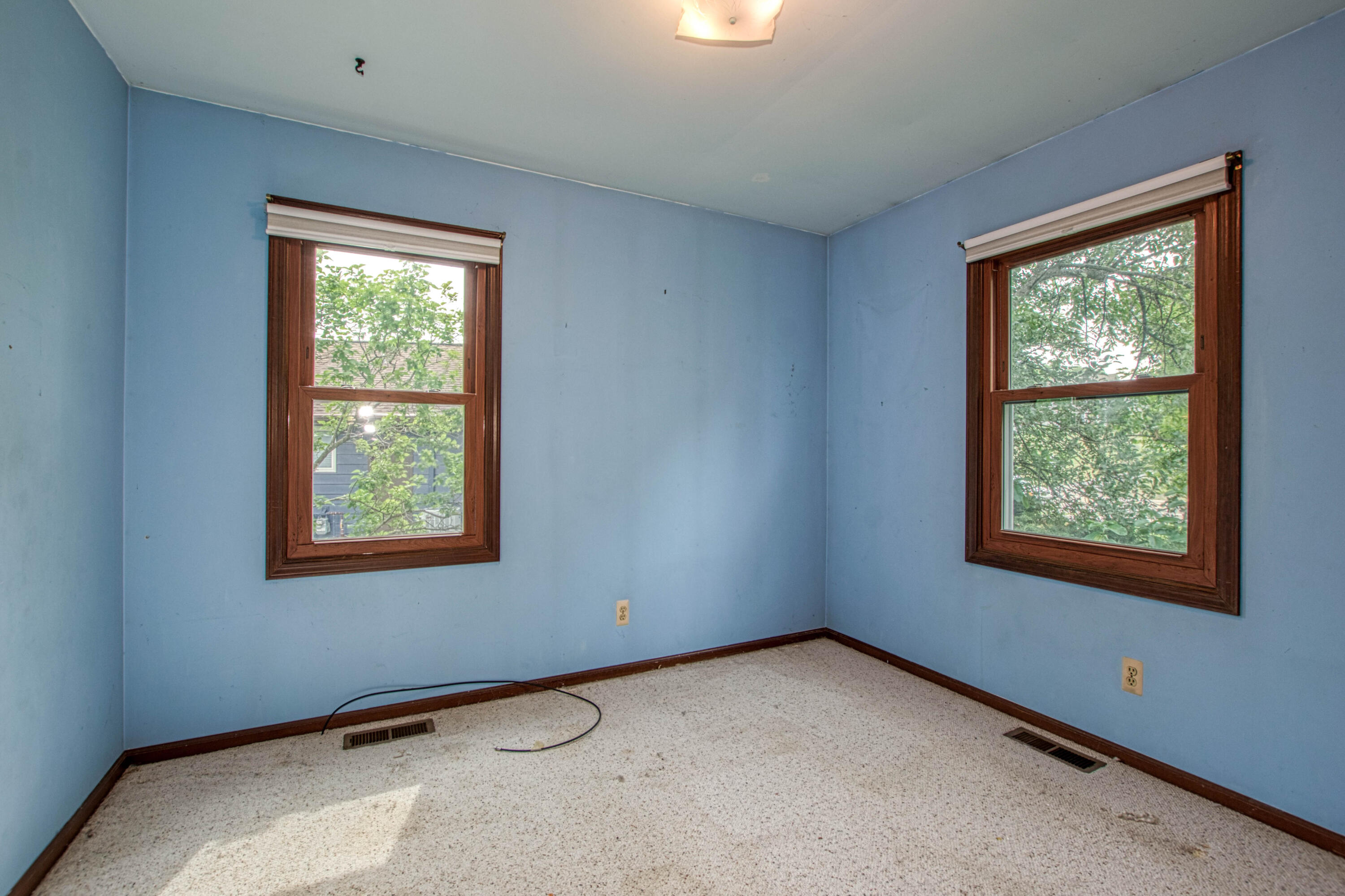 6129 Belding Road Northeast Rockford, MI 49341 - Photo 24 of 40 Belding 6129-19