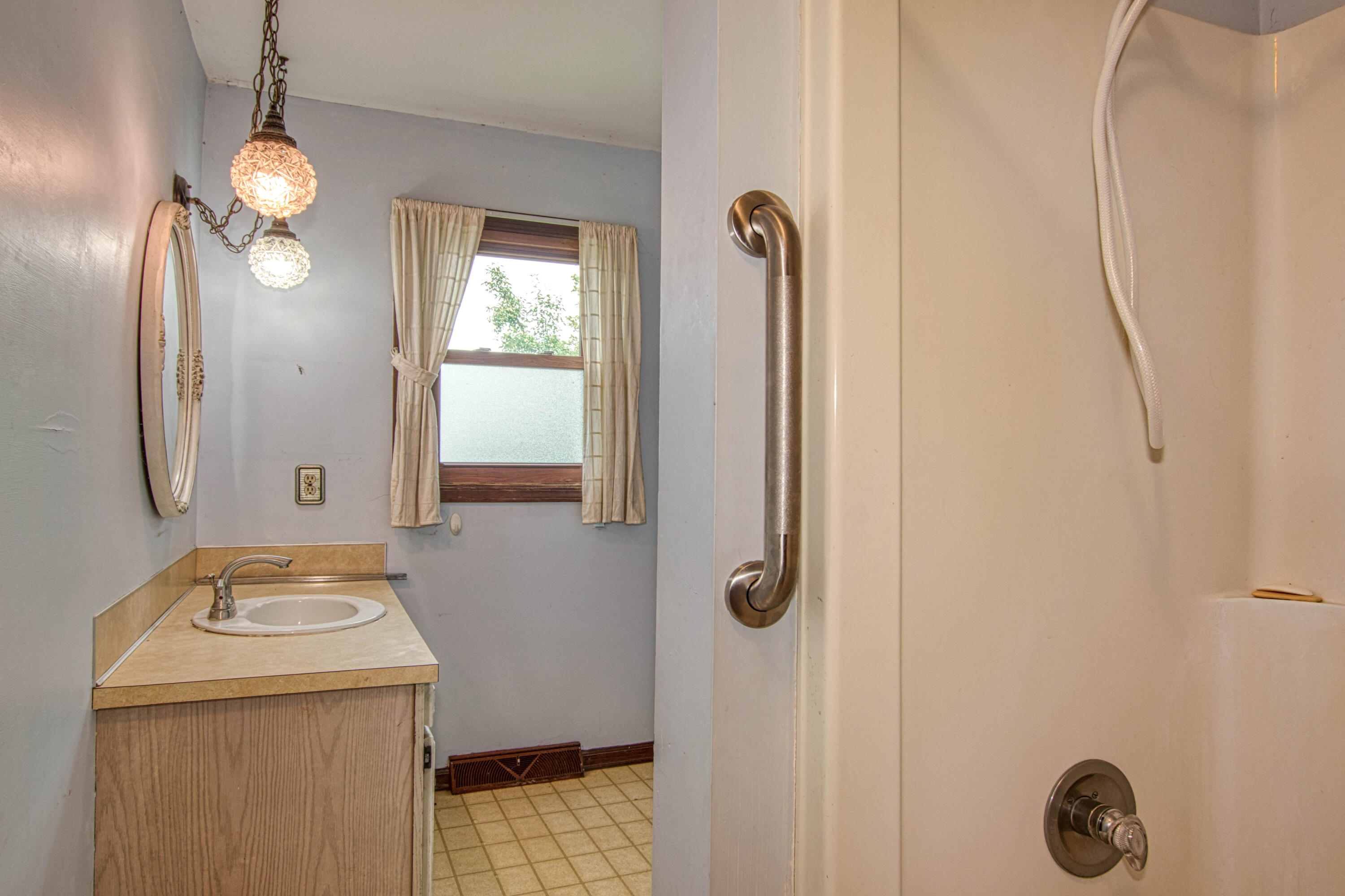 6129 Belding Road Northeast Rockford, MI 49341 - Photo 28 of 40 Belding 6129-23