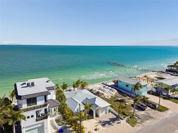 $2,999,000 | 865 North Shore Drive, Anna Maria, FL 34216