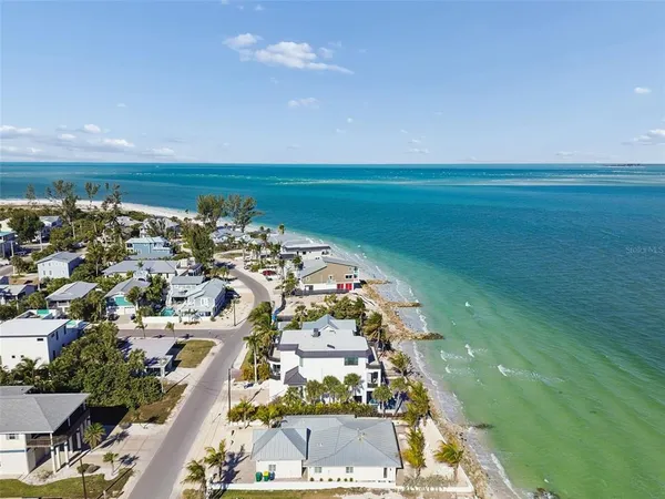 $2,999,000 | 865 North Shore Drive, Anna Maria, FL 34216