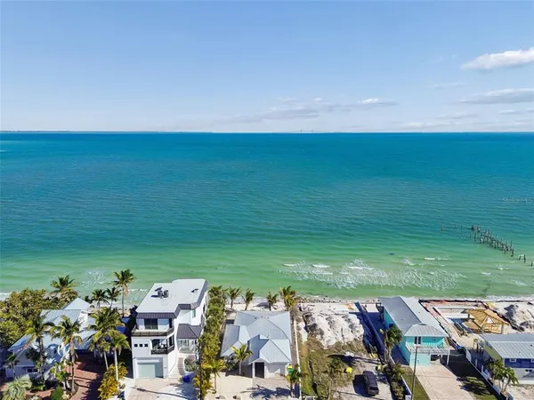 $2,999,000 | 865 North Shore Drive, Anna Maria, FL 34216
