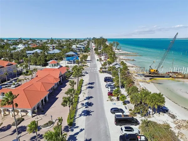 $2,999,000 | 865 North Shore Drive, Anna Maria, FL 34216