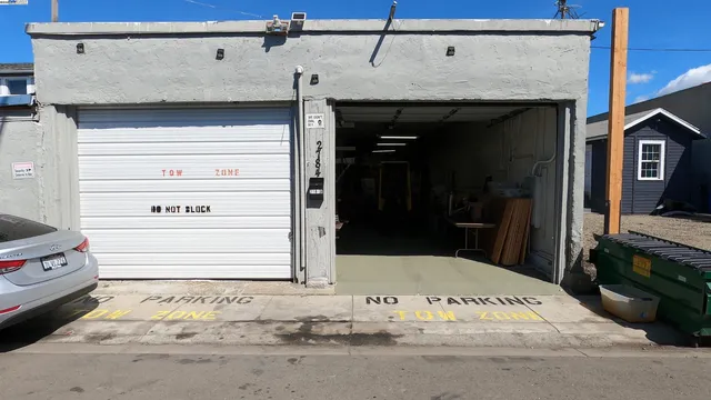 $1,200,000 | 812 Lisbon Avenue, Oakland, CA 94601