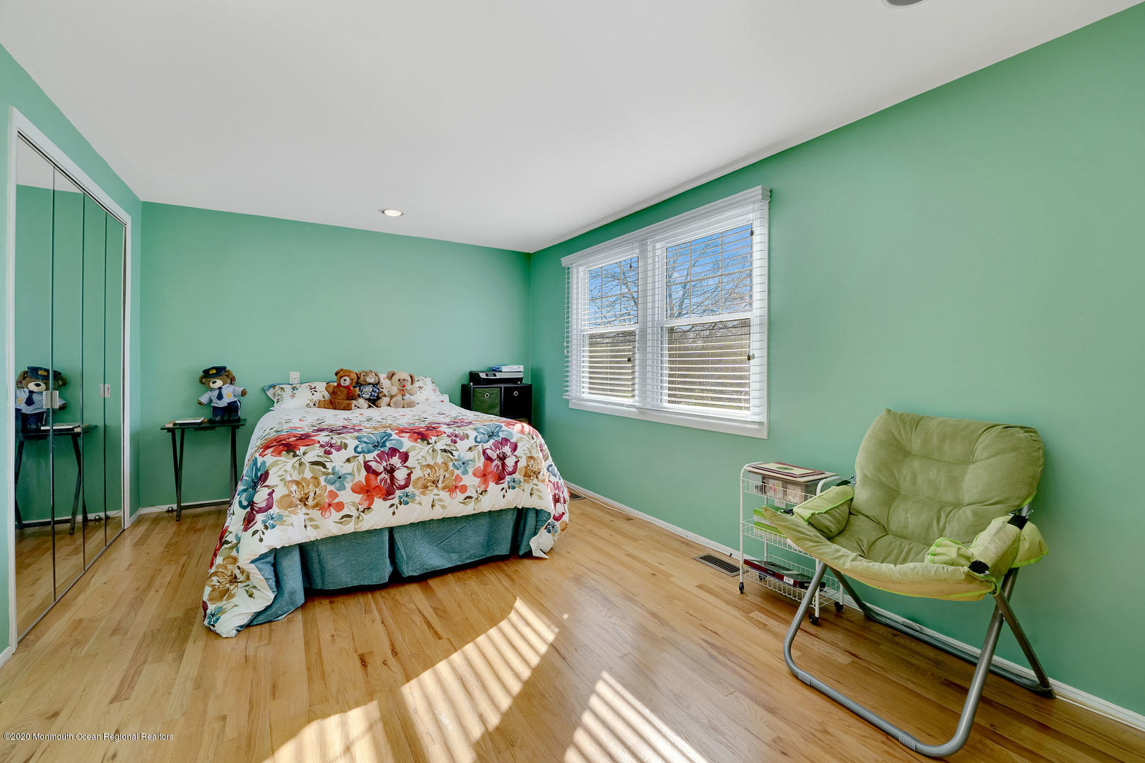 22 Taylor Road Marlboro, NJ 07746 - Photo 15 of 17 DSC06711