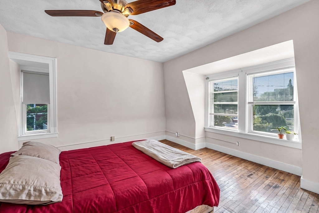 307 Fountain Street Springfield, MA 01108 - Photo 20 of 32 Gallery Image 20