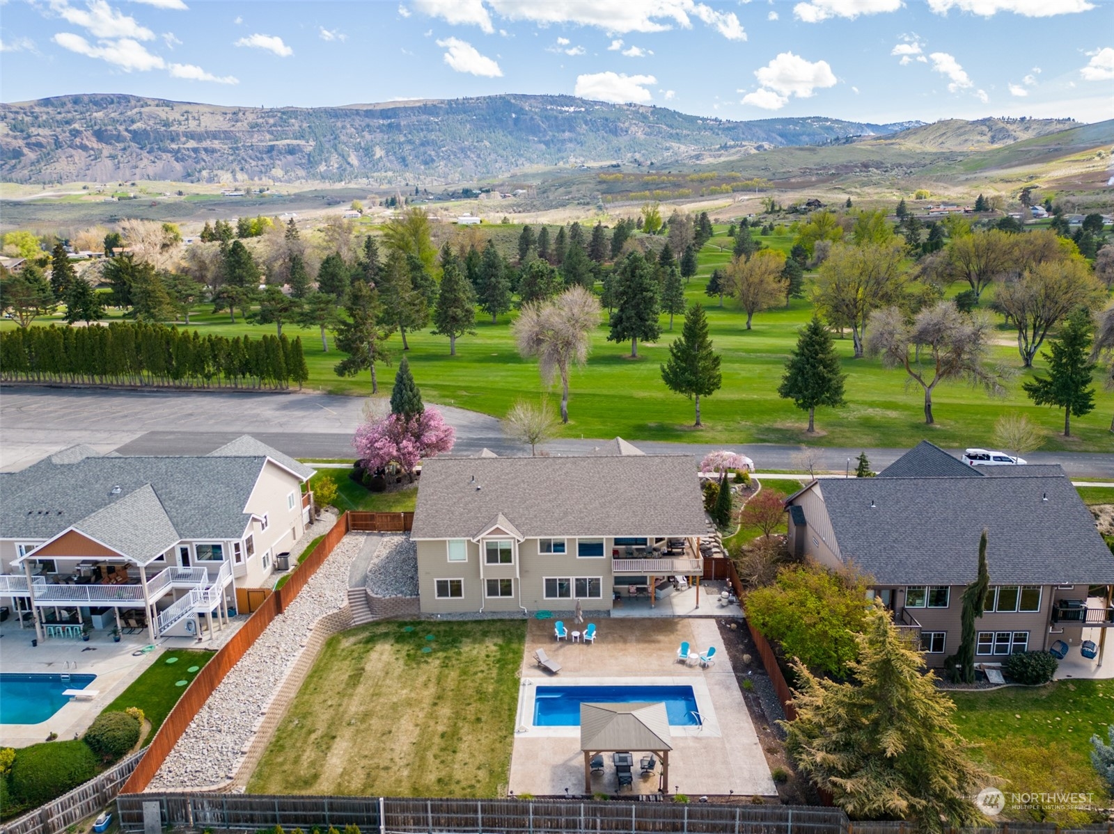 2620 Golf Course Road Malaga, WA 98828 - Photo 36 of 39 Gallery Image 36