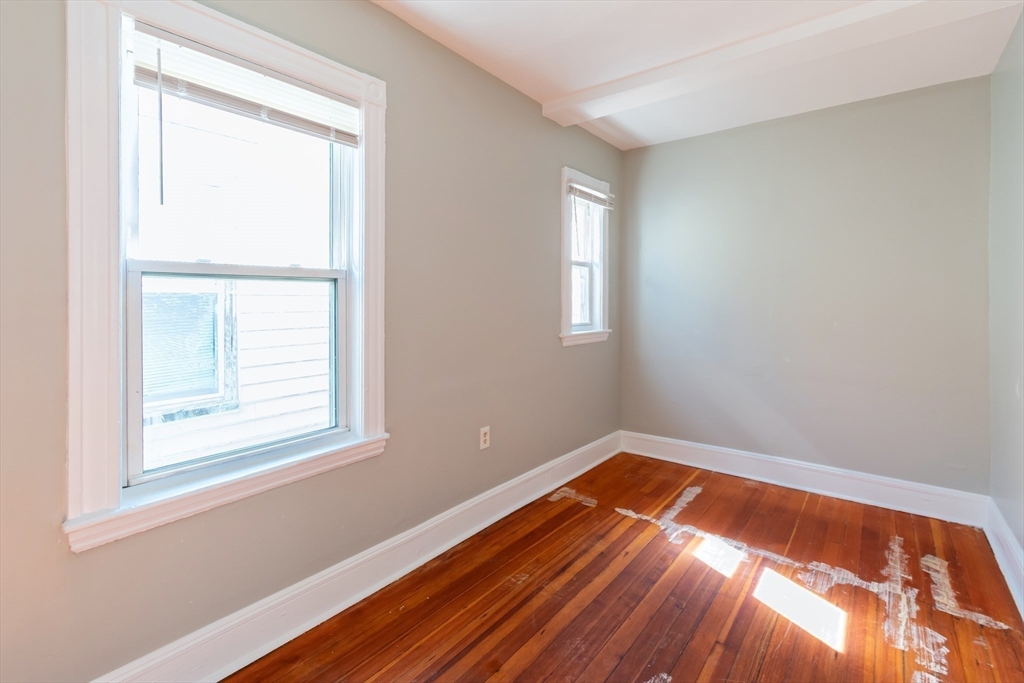 22 Barry Street, Unit 1 Boston, MA 02125 - Photo 16 of 31