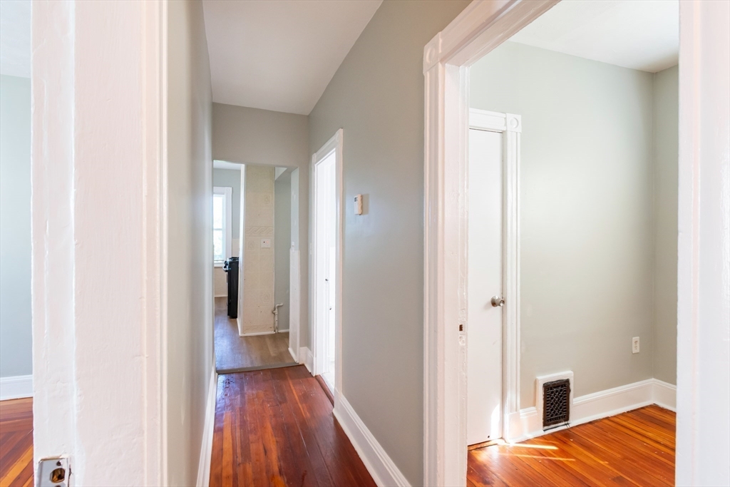 22 Barry Street, Unit 1 Boston, MA 02125 - Photo 24 of 31