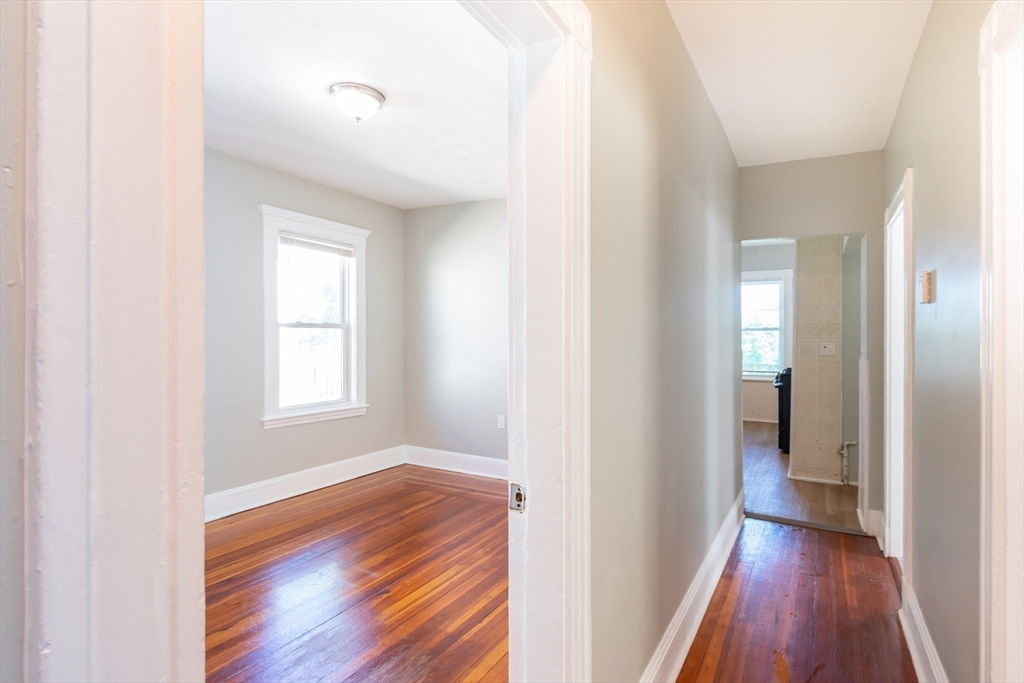 22 Barry Street, Unit 1 Boston, MA 02125 - Photo 25 of 31