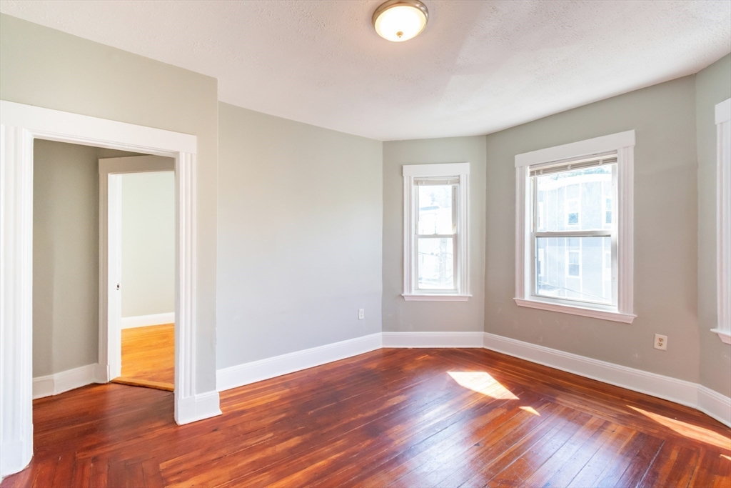 22 Barry Street, Unit 1 Boston, MA 02125 - Photo 30 of 31