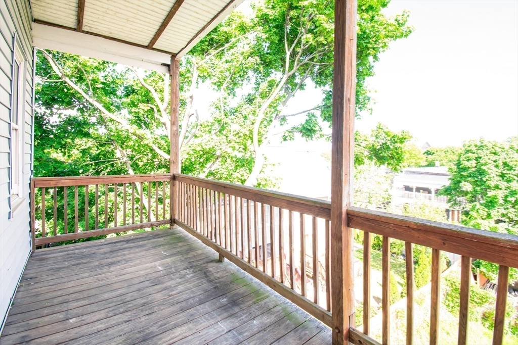 22 Barry Street, Unit 1 Boston, MA 02125 - Photo 10 of 31