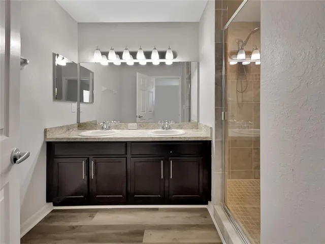 $320,000 | 4632 Vignette Way, Sarasota, FL 34240