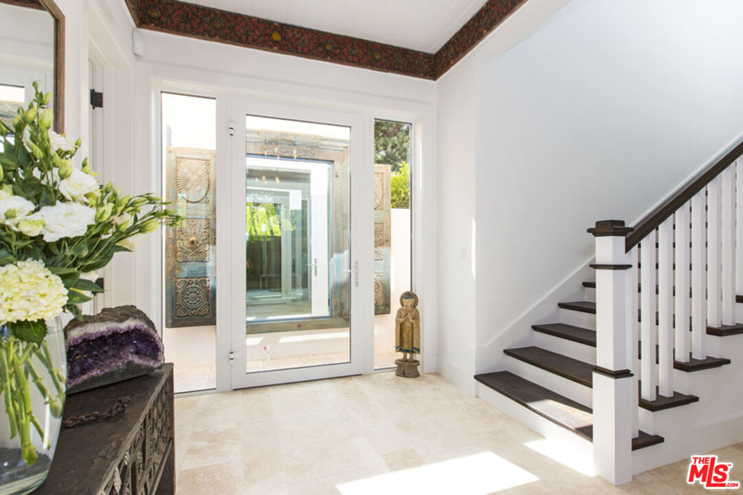 23812 Malibu Road Malibu, CA 90265 - Photo 10 of 44