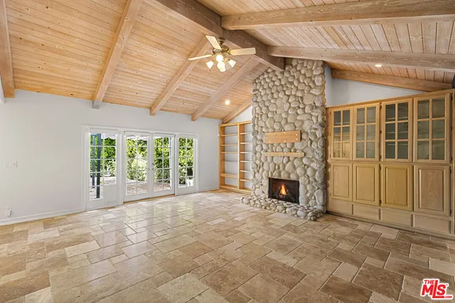 $6,500 | 18339 Linnet Street, Tarzana, CA 91356