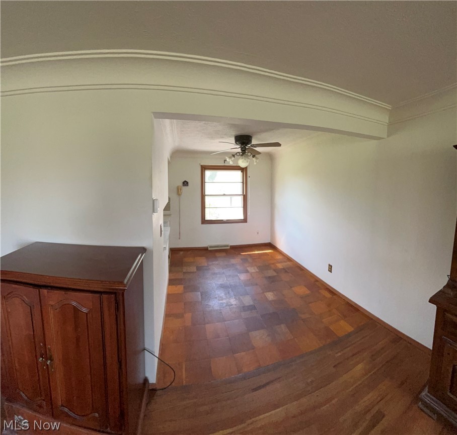 33500 Arthur Road Solon, OH 44139 - Photo 4 of 13