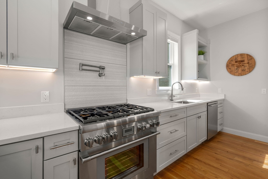 55 Heath Street, Unit C Somerville, MA 02145 - Photo 7 of 36