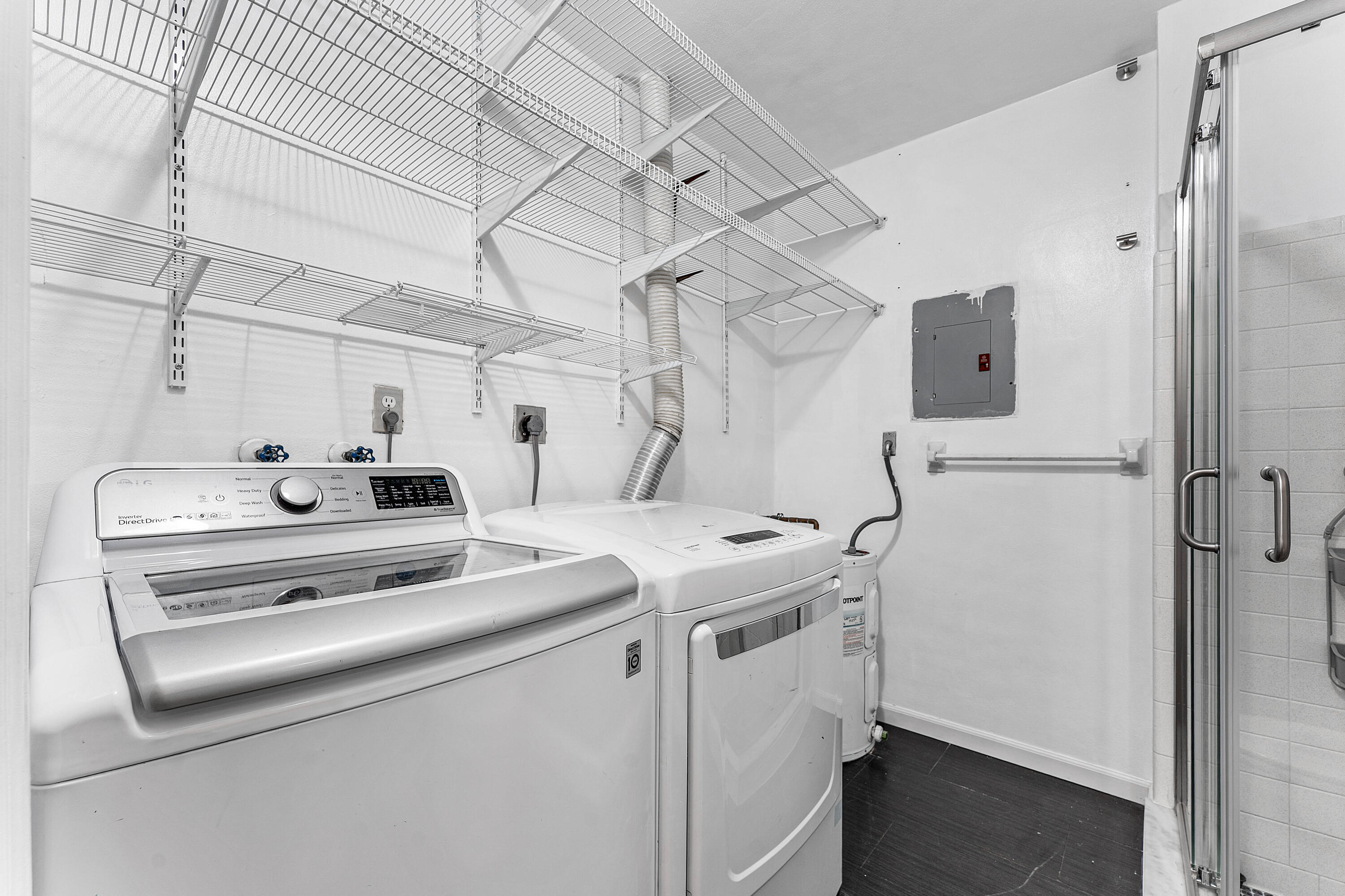 7643 Overlook Road Lake Worth, FL 33462 - Photo 17 of 29 a white stove top oven sitting inside of a kitchen