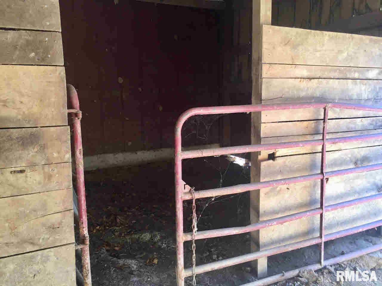 310 South Walnut Grove Road New Burnside, IL 62967 - Photo 12 of 25