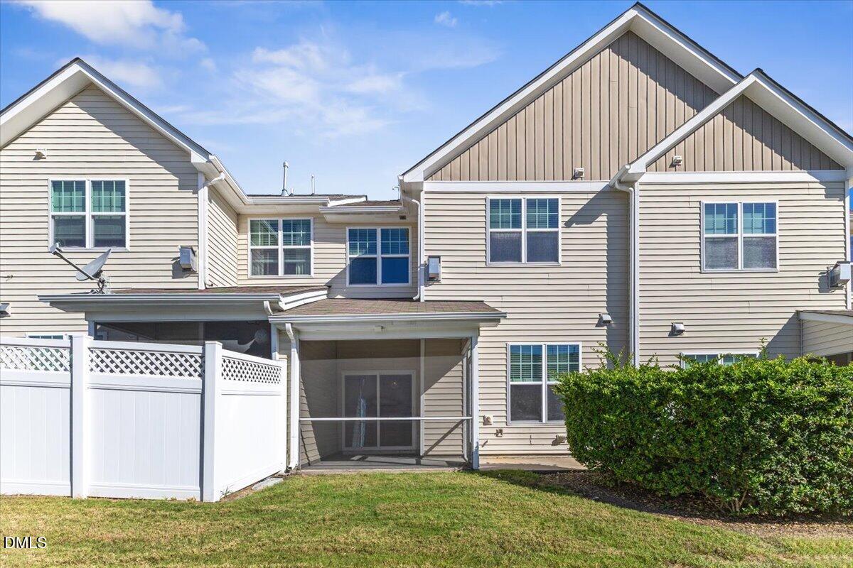 7209 Ladbrooke Street Raleigh, NC 27617 - Photo 42 of 48 48-7209 Ladbrooke St