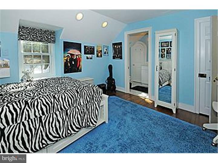 831 Runningbrook Road Jenkintown, PA 19046 - Photo 17 of 25 Bedroom 2