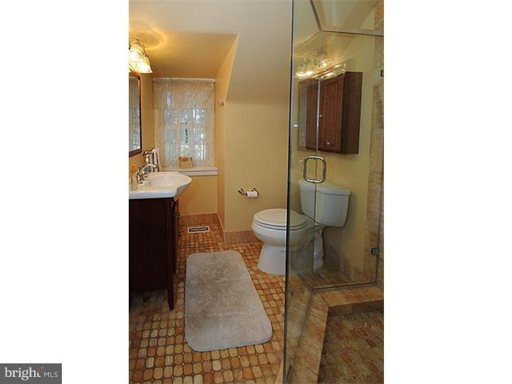 831 Runningbrook Road Jenkintown, PA 19046 - Photo 20 of 25 Bathroom