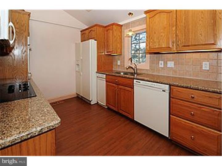 831 Runningbrook Road Jenkintown, PA 19046 - Photo 8 of 25 Kitchen