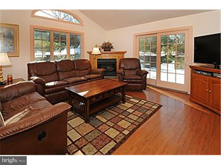 831 Runningbrook Road Jenkintown, PA 19046 - Photo 10 of 25 Family Room