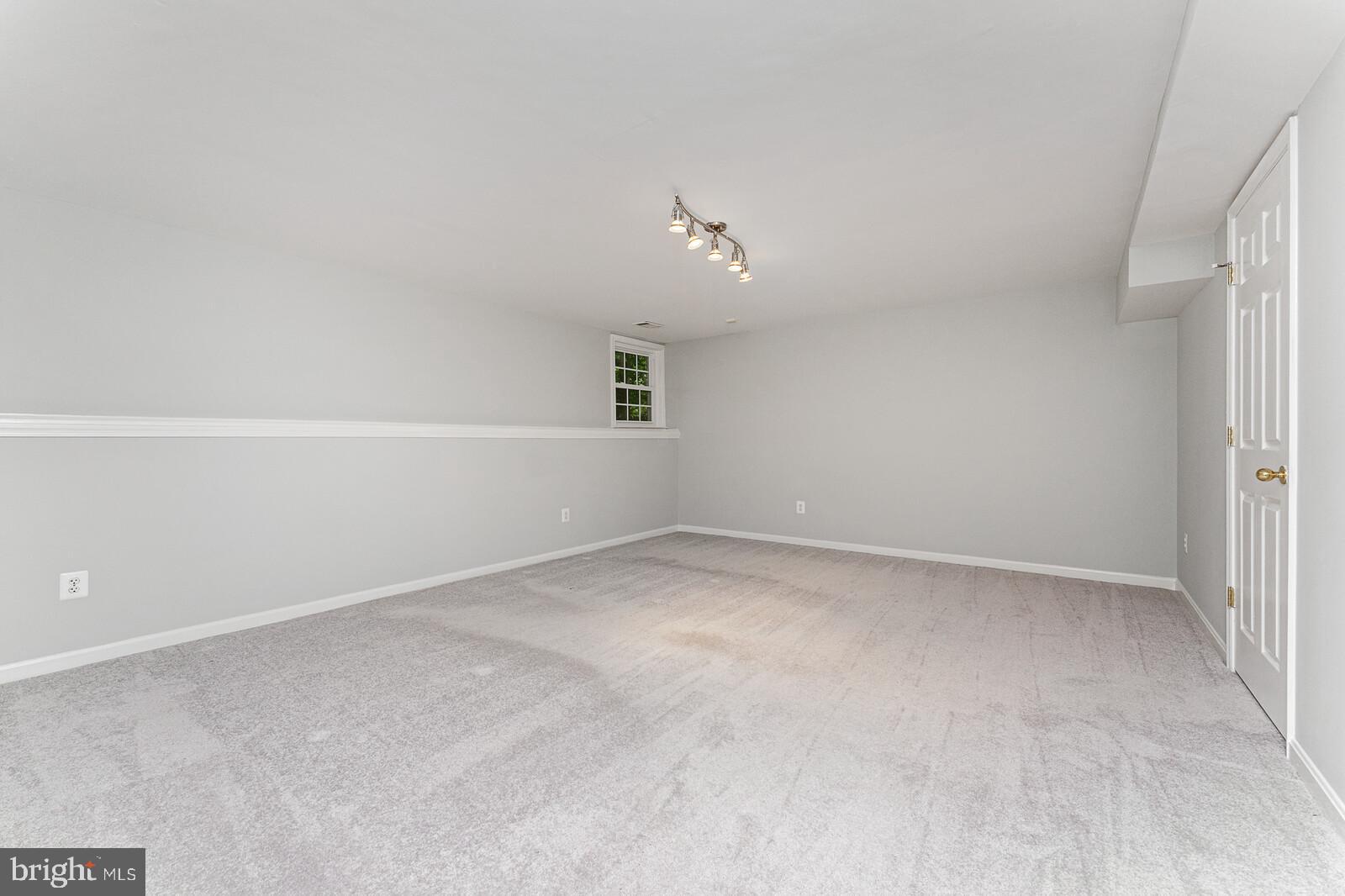 11401 Northwind Court Reston, VA 20194 - Photo 34 of 41