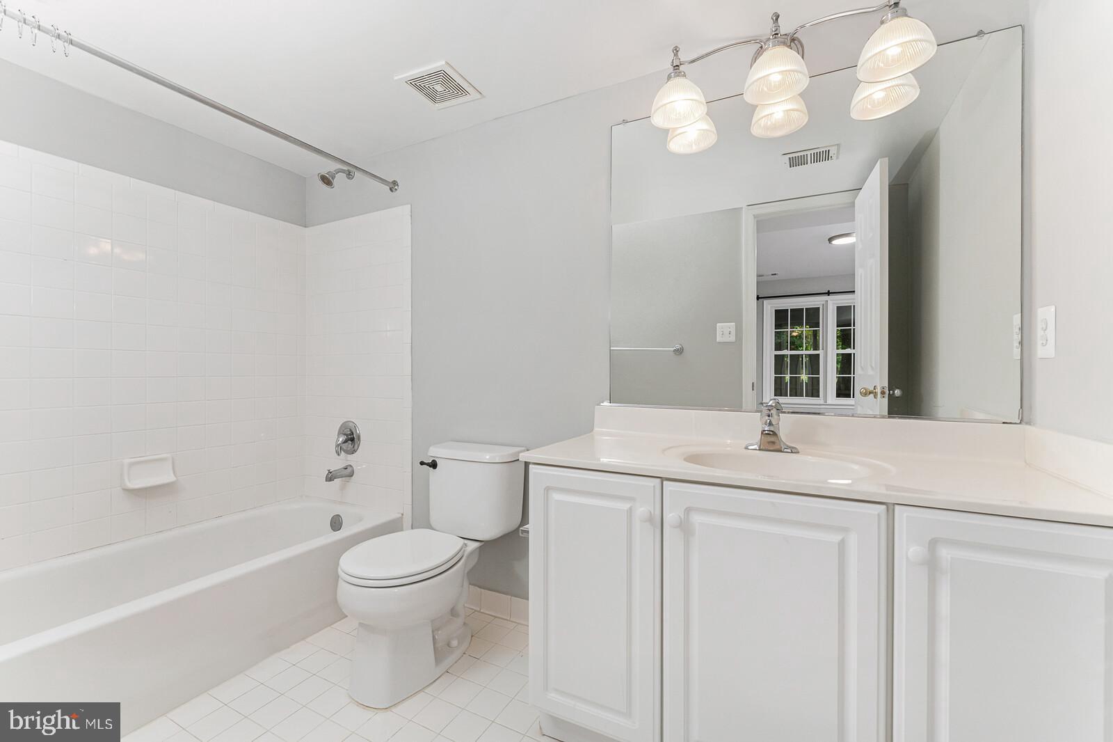 11401 Northwind Court Reston, VA 20194 - Photo 36 of 41