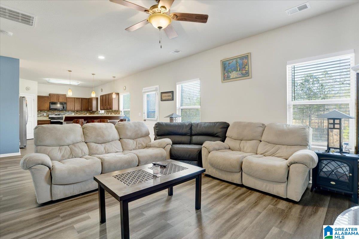 820 Clover Circle Springville, AL 35146 - Photo 11 of 33