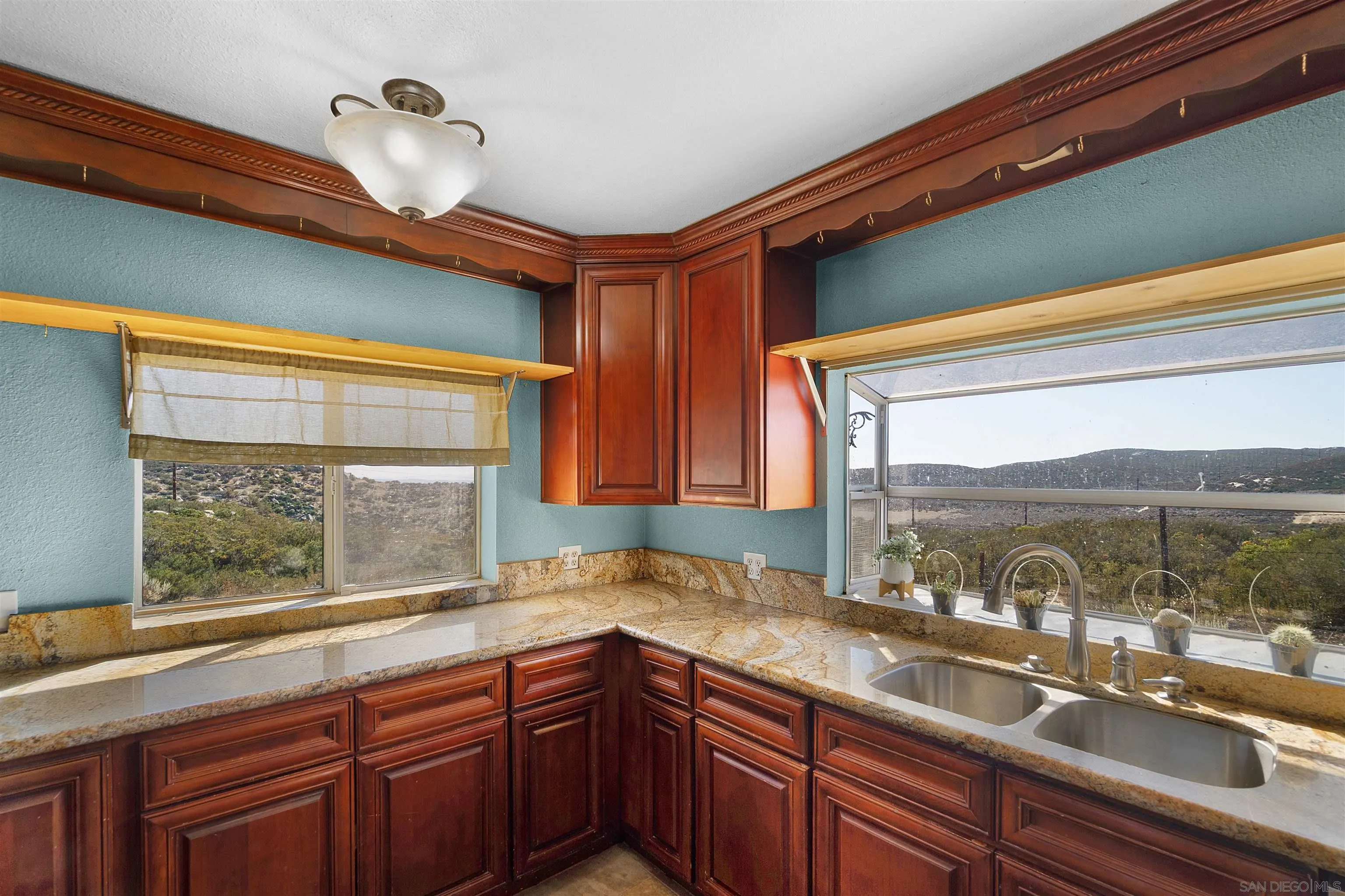 2804 Miller Valley Road Pine Valley, CA 91962 - Photo 4 of 43 Gallery Image 4