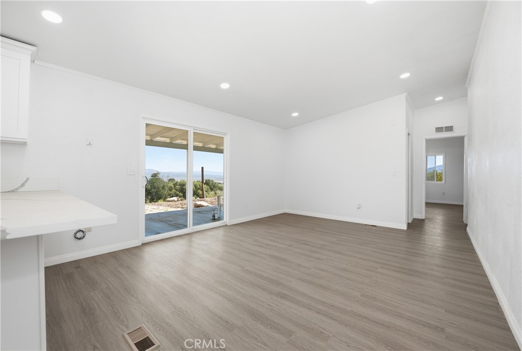 56515 Dickson Way Anza, CA 92539 - Photo 34 of 51 Dining Room