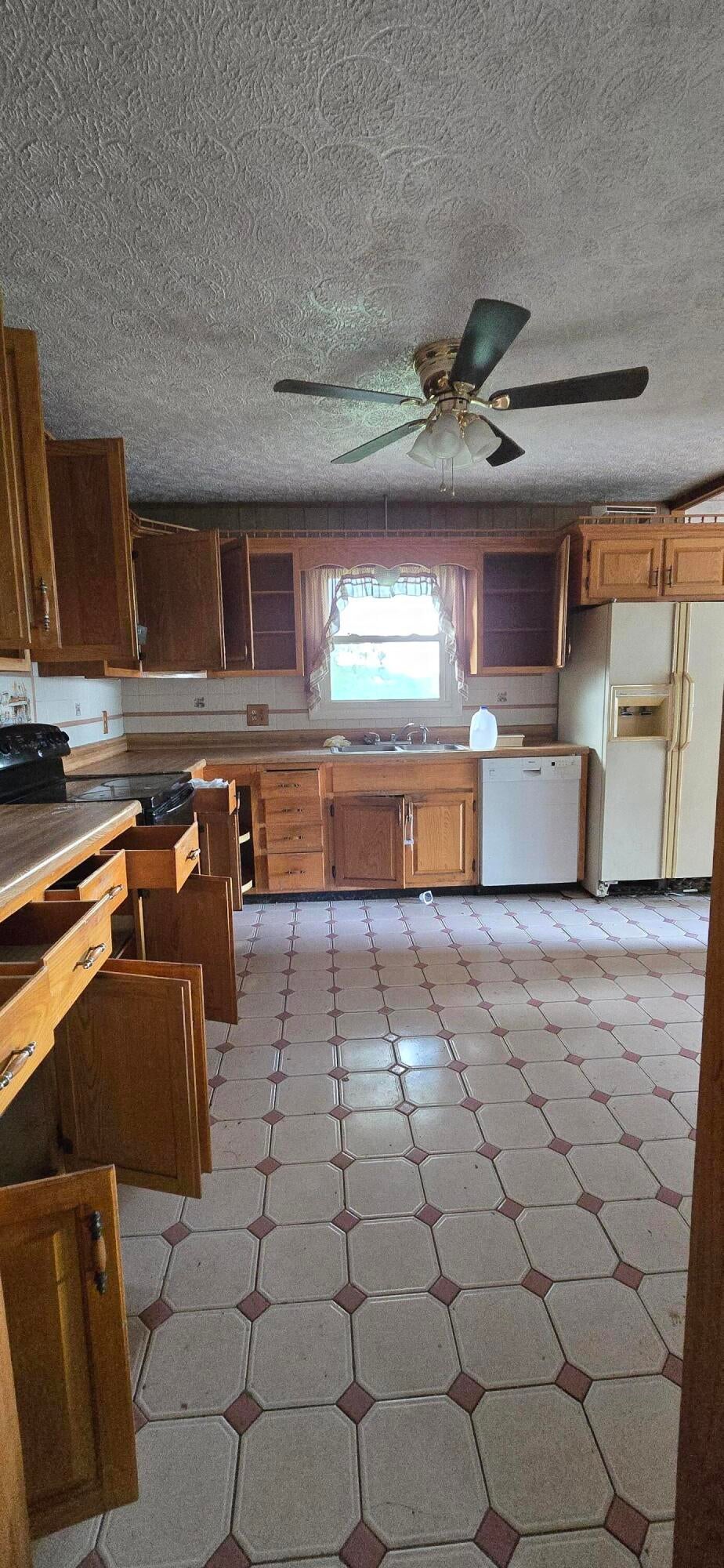 107 Boggs Road Frankford, WV 24938 - Photo 22 of 30 Gallery Image 22