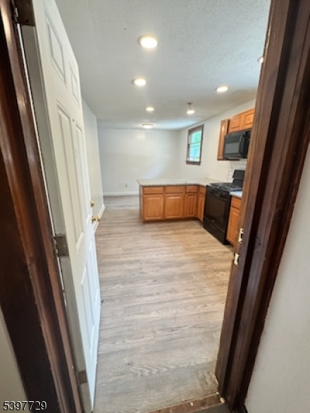 475 Clinton Avenue, Unit 3 Newark, NJ 07108 - Photo 2 of 8