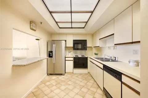 $399,000 | 520 Brickell Key Drive, Unit A1001, Miami, FL 33131