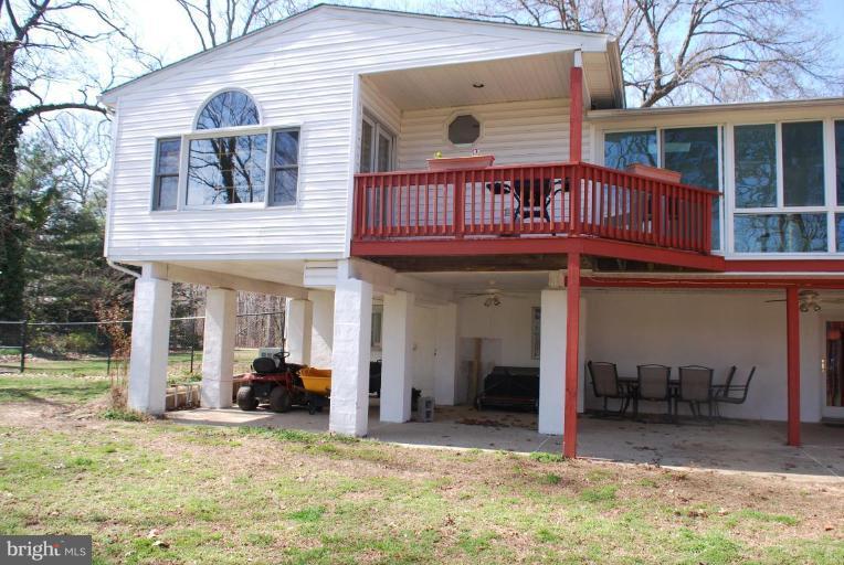 8415 Garland Road Pasadena, MD 21122 - Photo 12 of 30 Exterior (Rear)