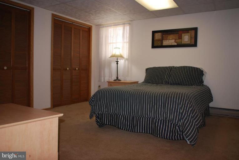 8415 Garland Road Pasadena, MD 21122 - Photo 9 of 30 Bedroom #3