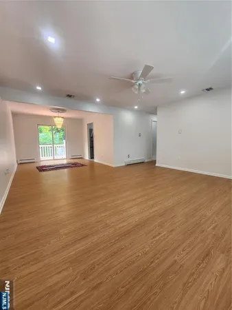 $3,200 | 52 North 14th Street, Unit 2, Hawthorne, NJ 07506