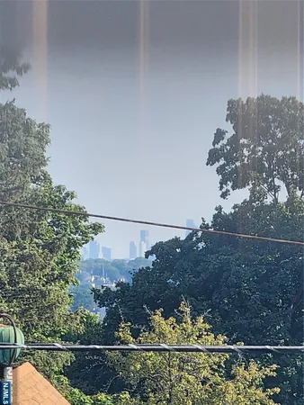 $3,200 | 52 North 14th Street, Unit 2, Hawthorne, NJ 07506