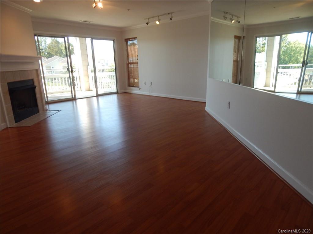1117 Torrence Circle Davidson, NC 28036 - Photo 4 of 25